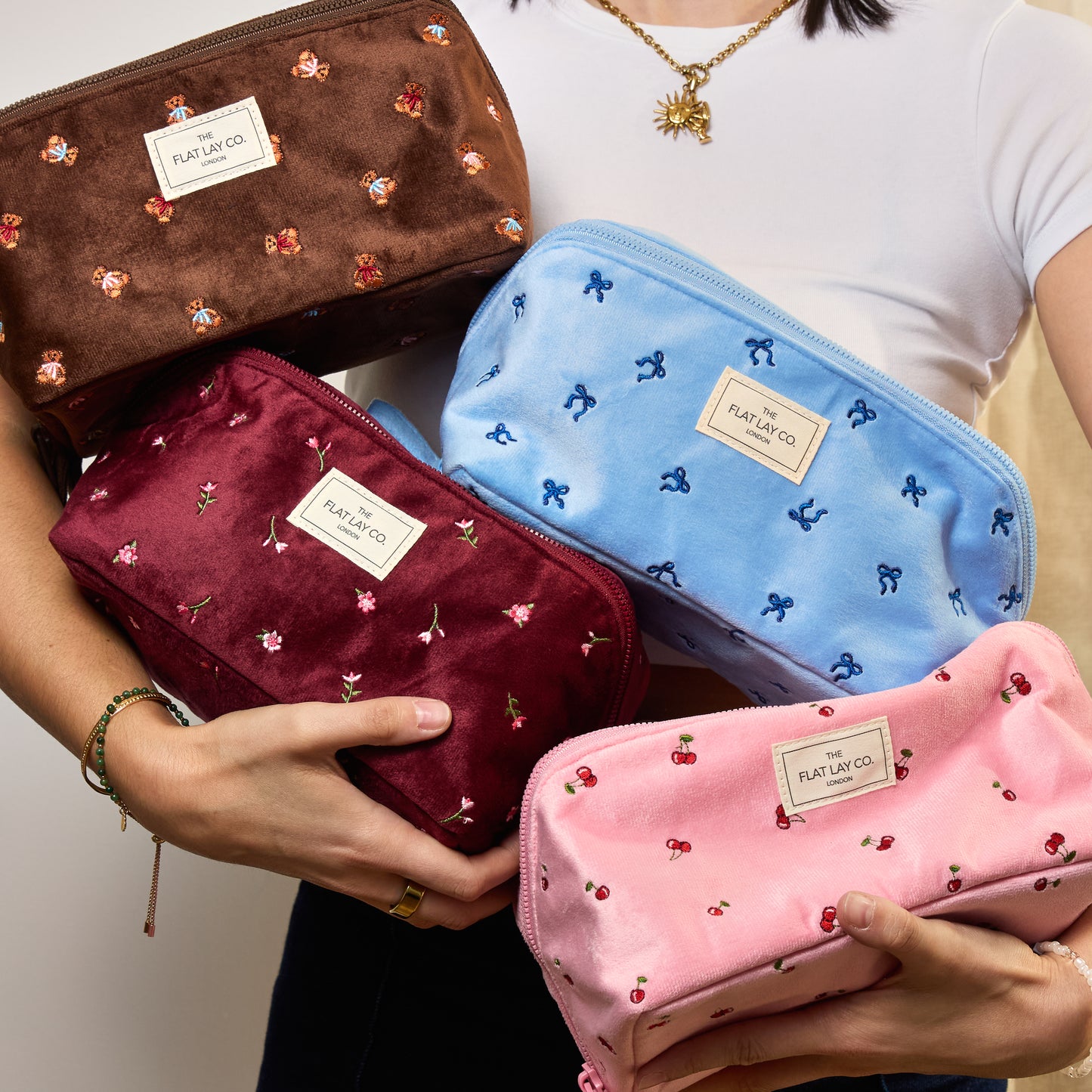 Box-Form Kosmetiktasche - Brauner Ditsy-Bären Samt