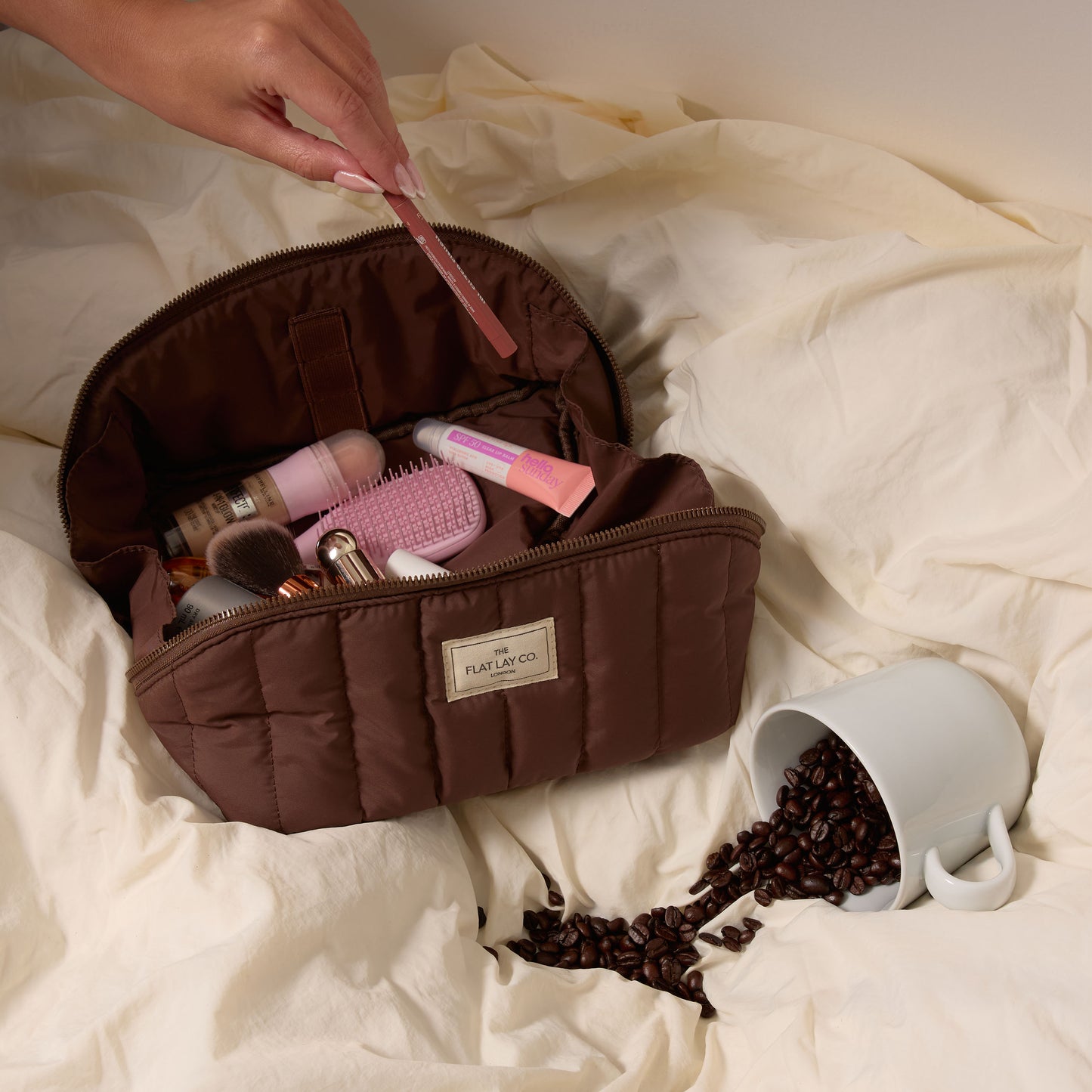 Marshmallow Flat Lay Makeup Box Bag - Espresso