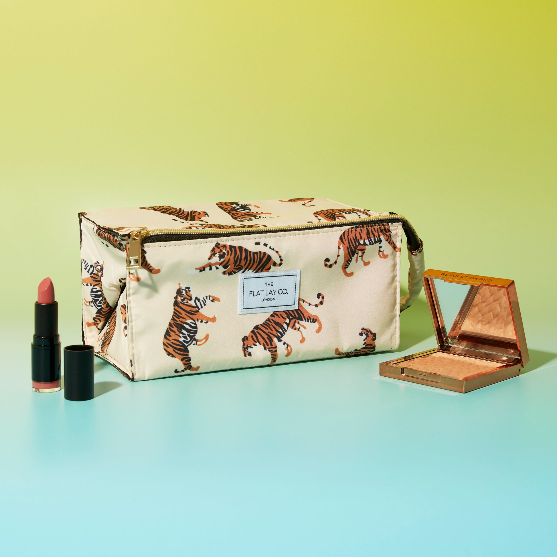 Tigers Flat Lay Makeup Box Bag