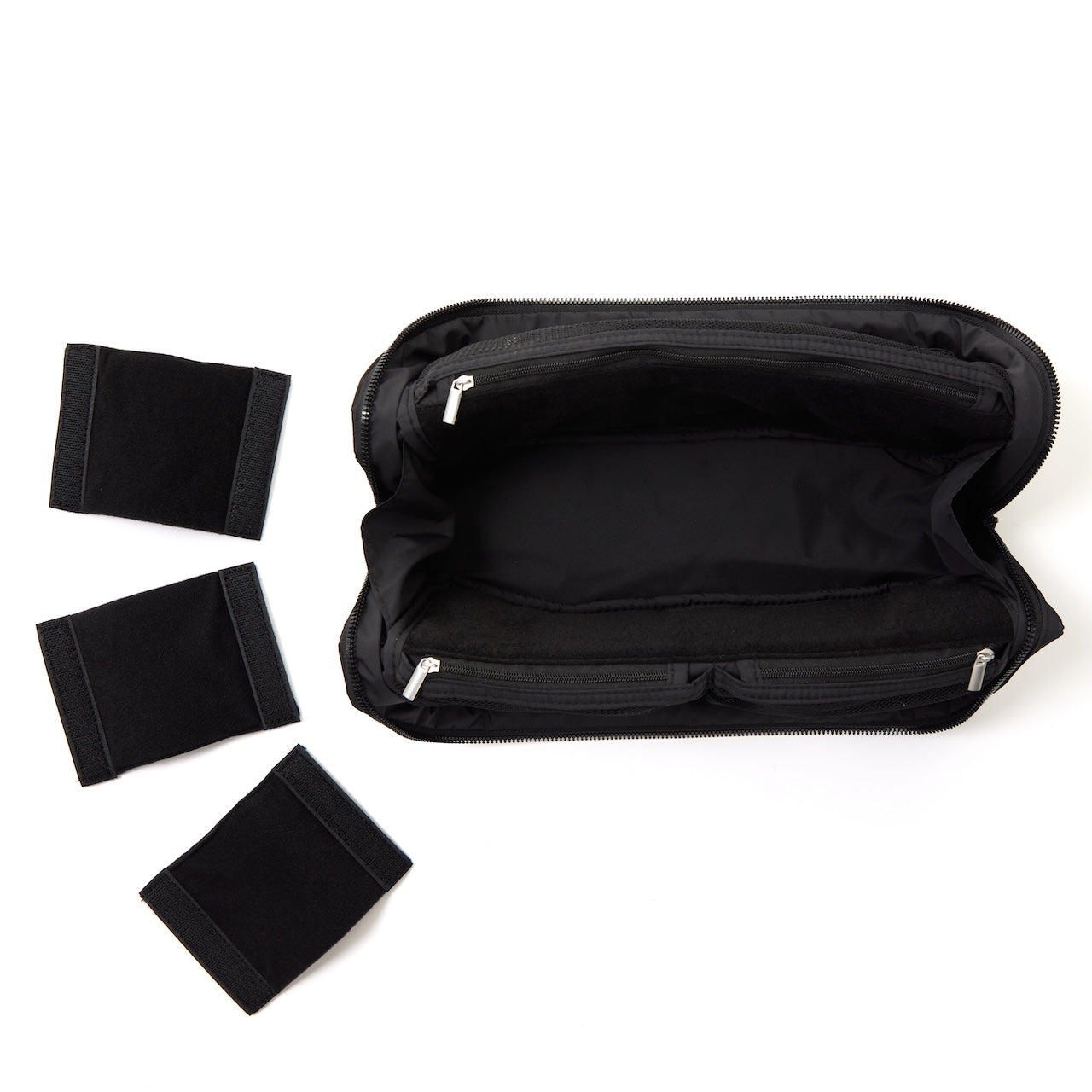 The Showcase L - Classic Black