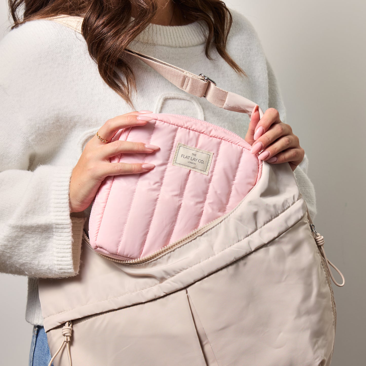 The Showcase Small - Baby Pink