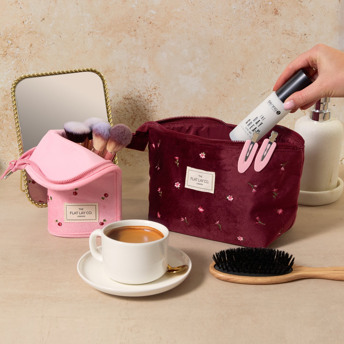 Pinsel-Etui - Rosa Ditsy-Kirsch Samt