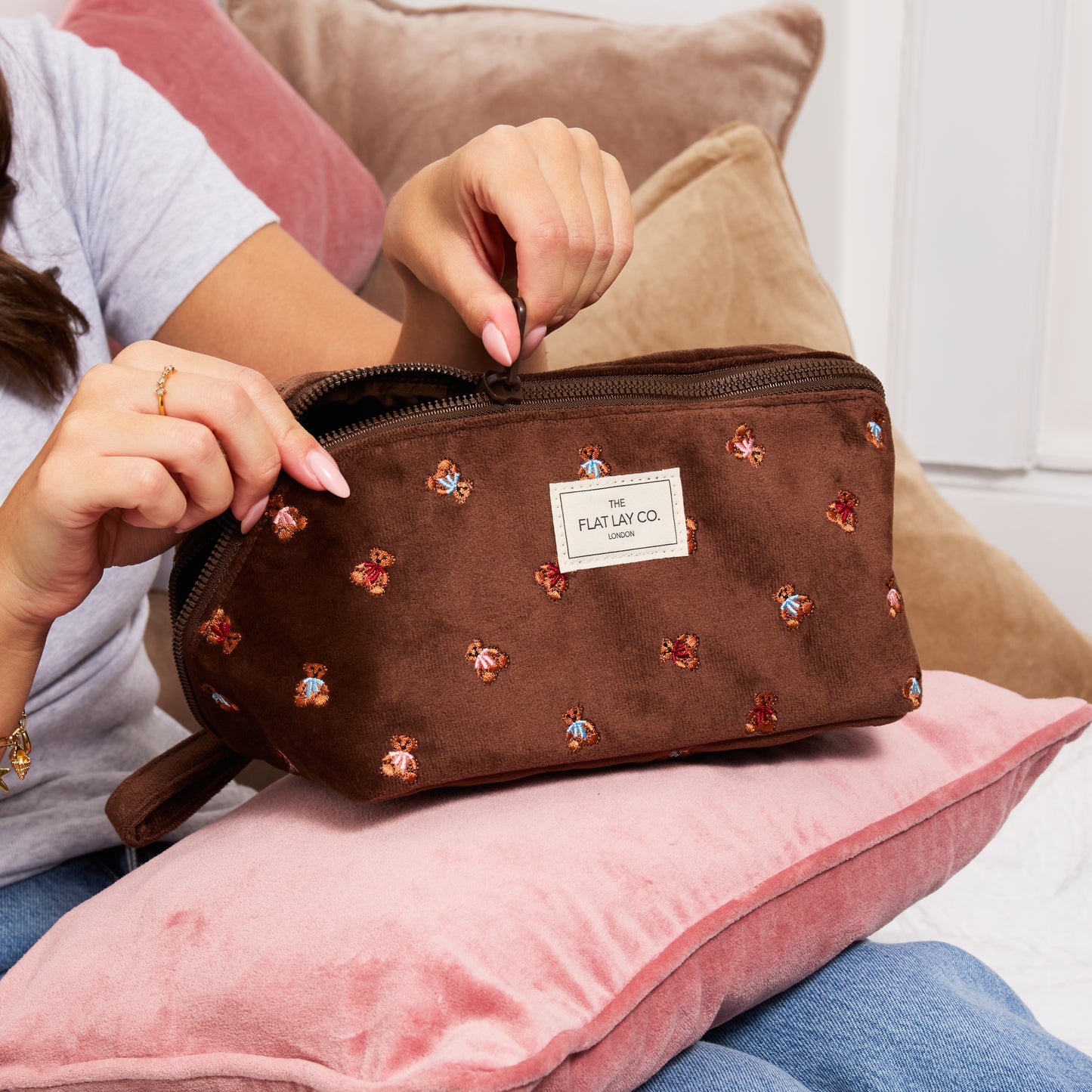 Flat Lay Makeup Box Bag - Ditsy Bears Brown Embroidered Velvet