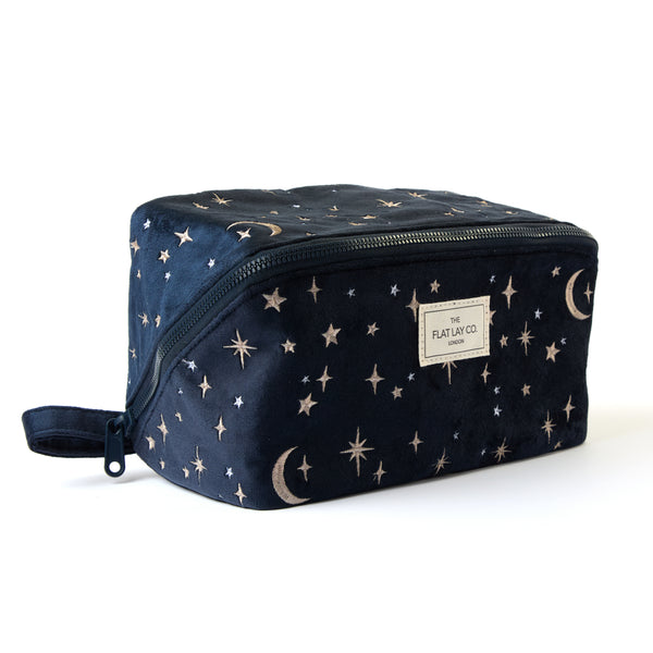 Box-Form Kosmetiktasche -  Bestickter himmelblauer Samt