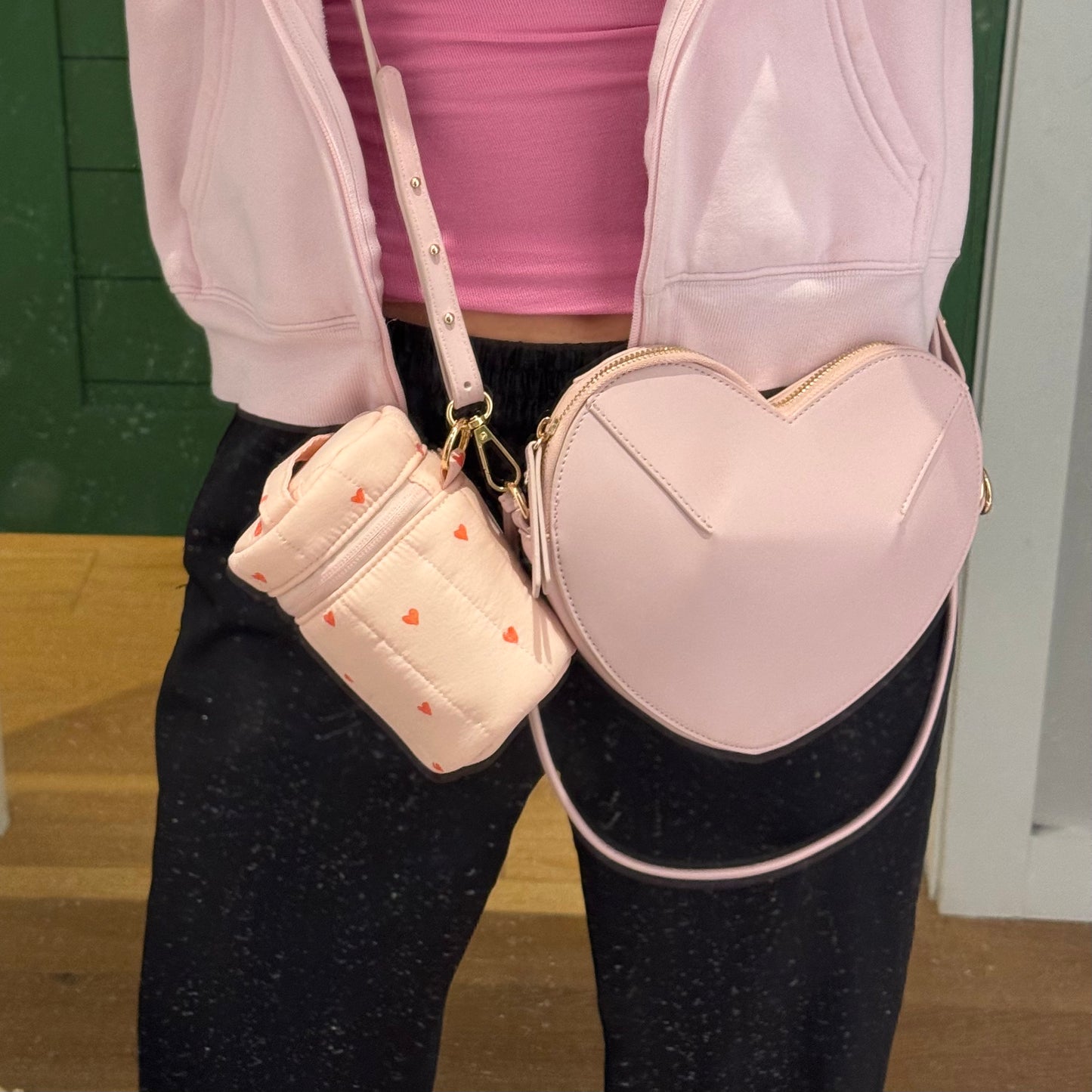 To-Go Case - Sweet Pink Hearts