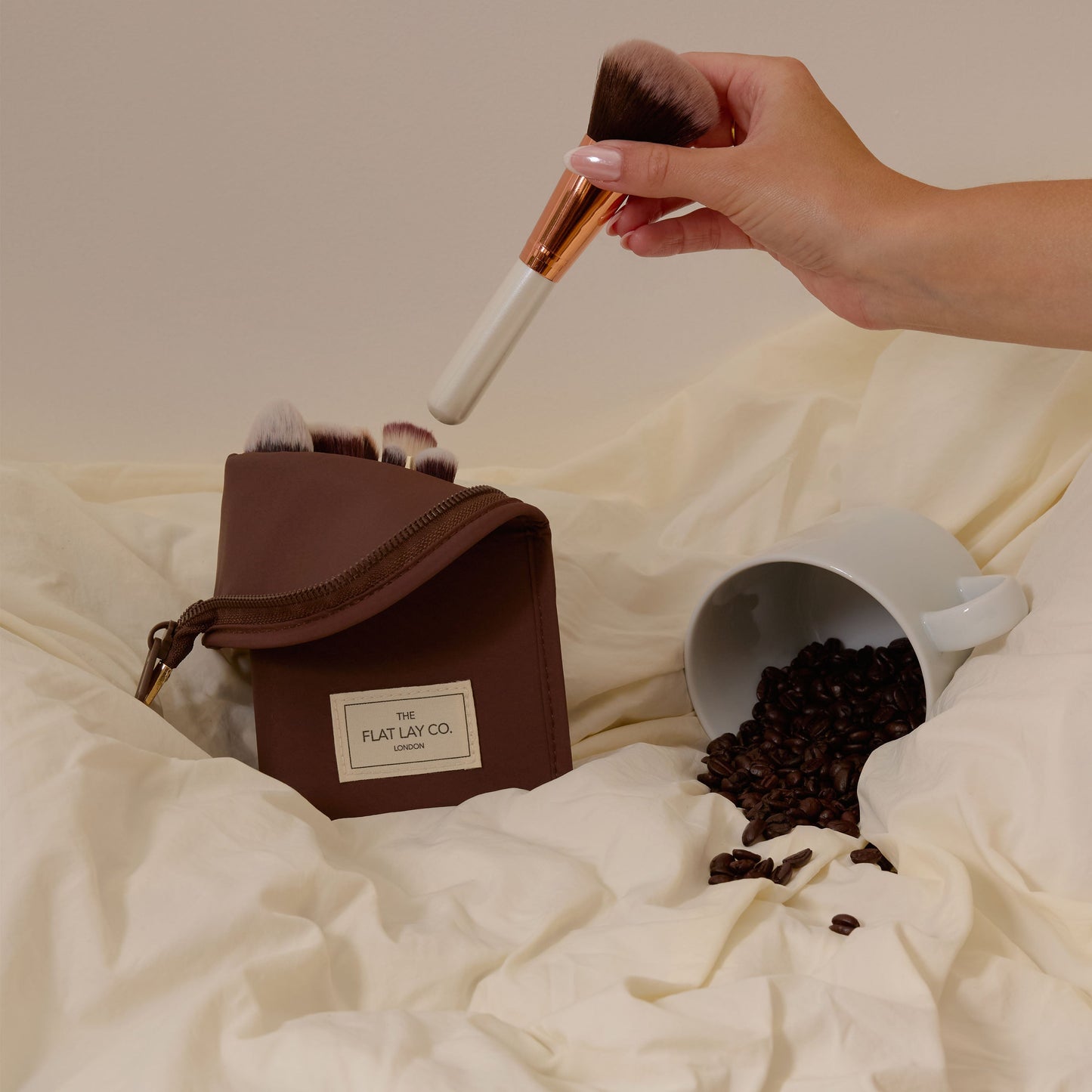 Standing Makeup Brush Case - Espresso